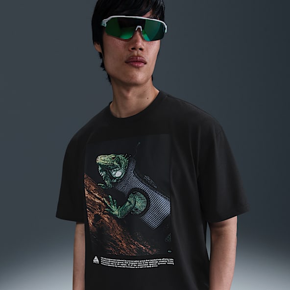 ACG Tops & T-Shirts. Nike CA